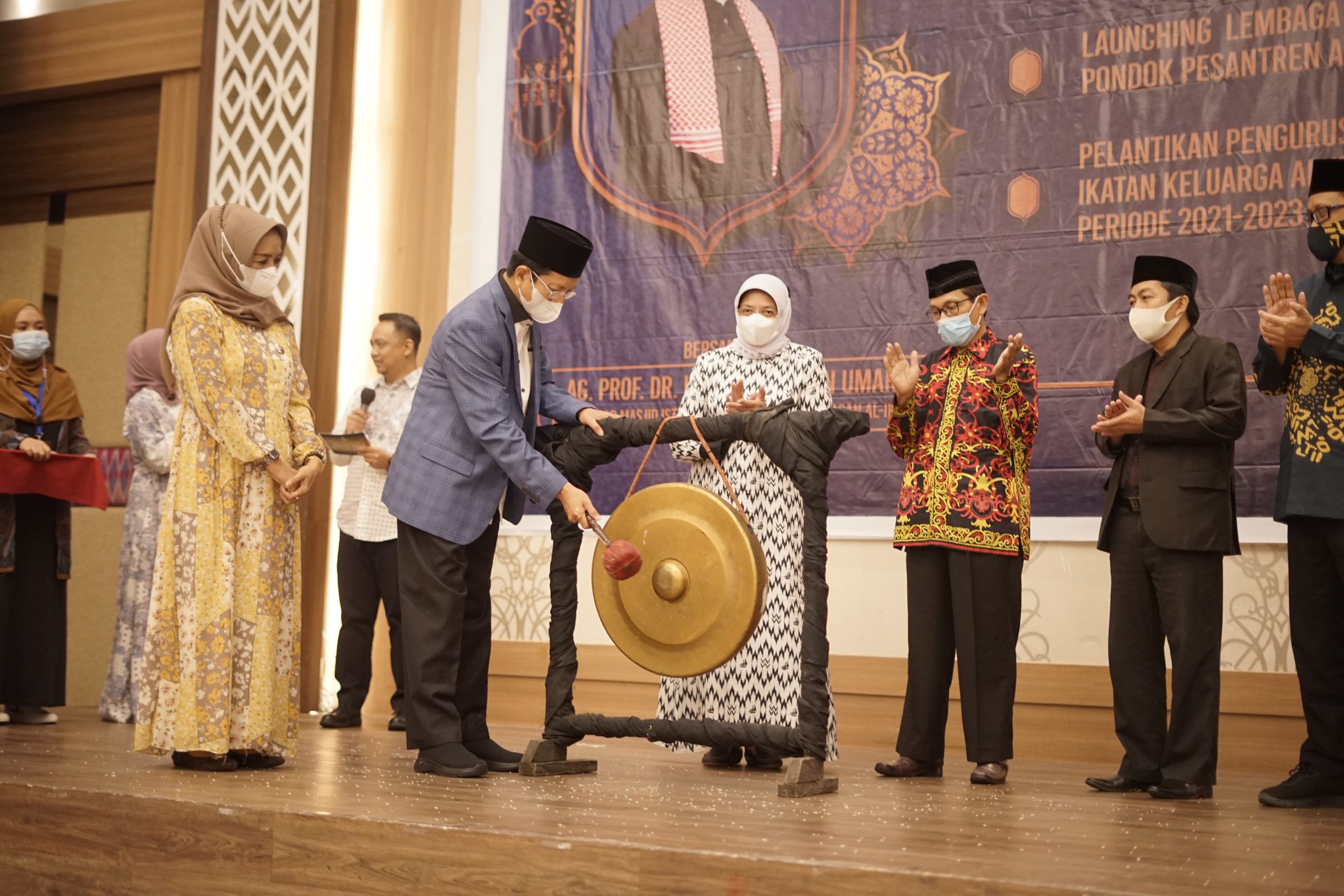 Halal Bi Halal Pondok Pesantren Al-Ikhlas Ujung Bone 2021
