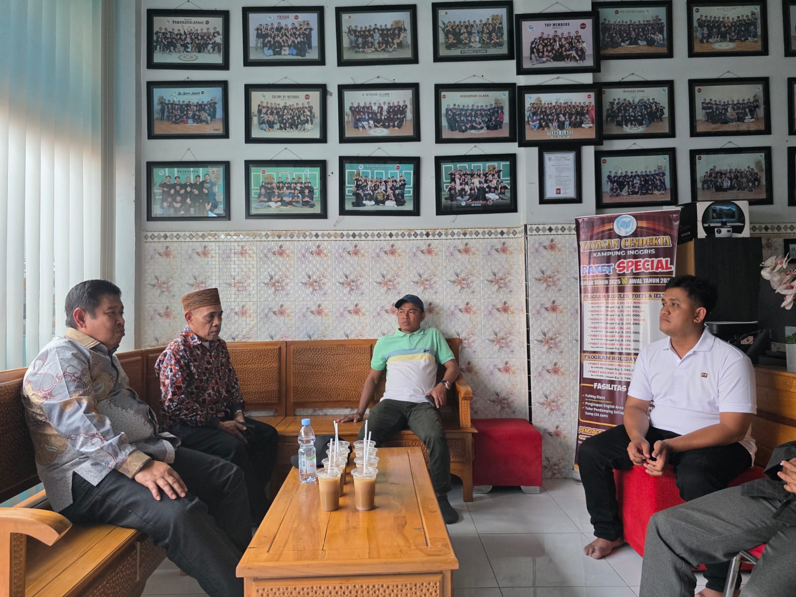 Jaga Kualitas Bahasa Asing Santri, Al-Ikhlas Komitmen Jajaki Kerja Sama Lembaga